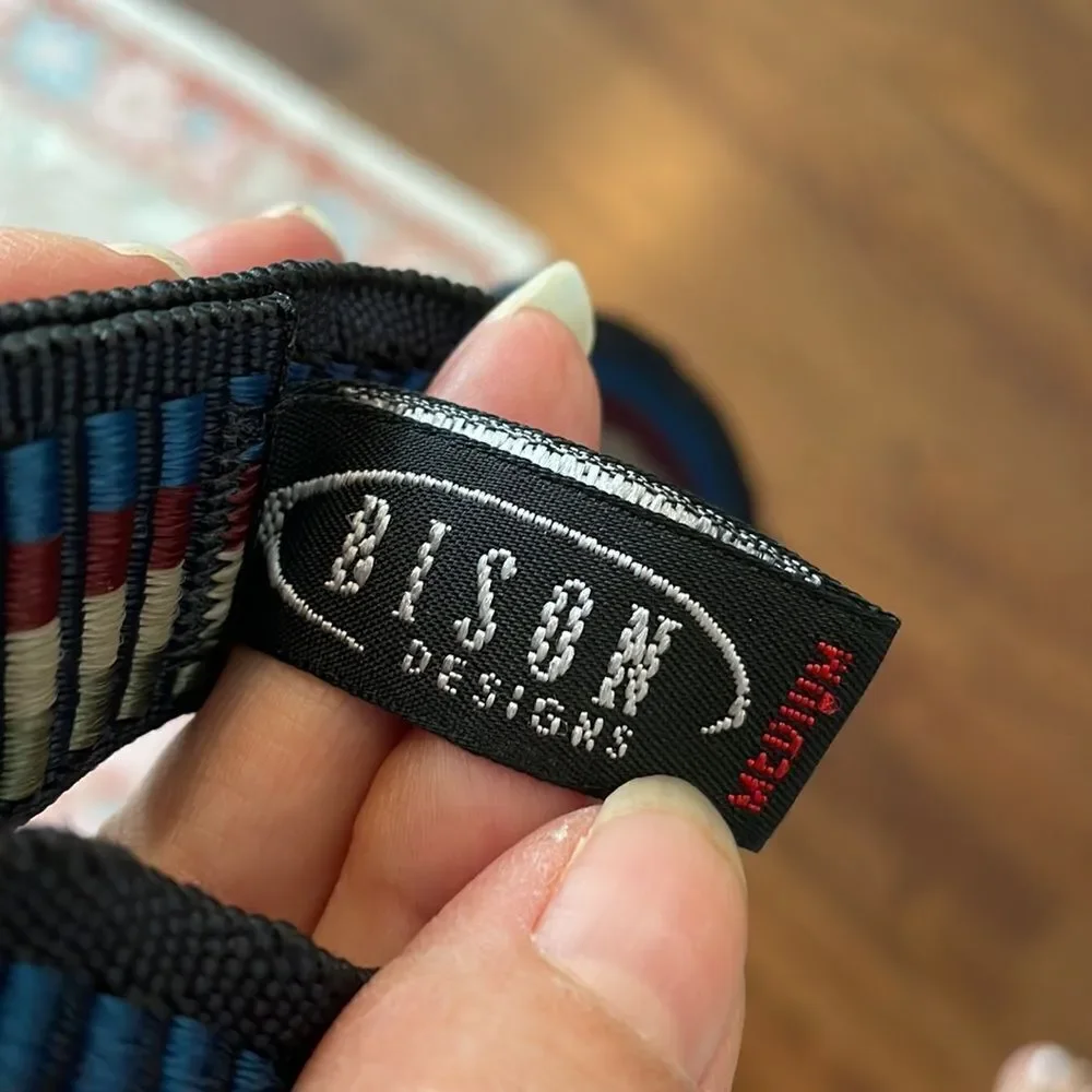Vintage‎ Bison Designs multi color canvas belt